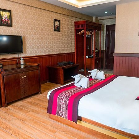 @Siam Hotel Цзинхун Екстериор снимка