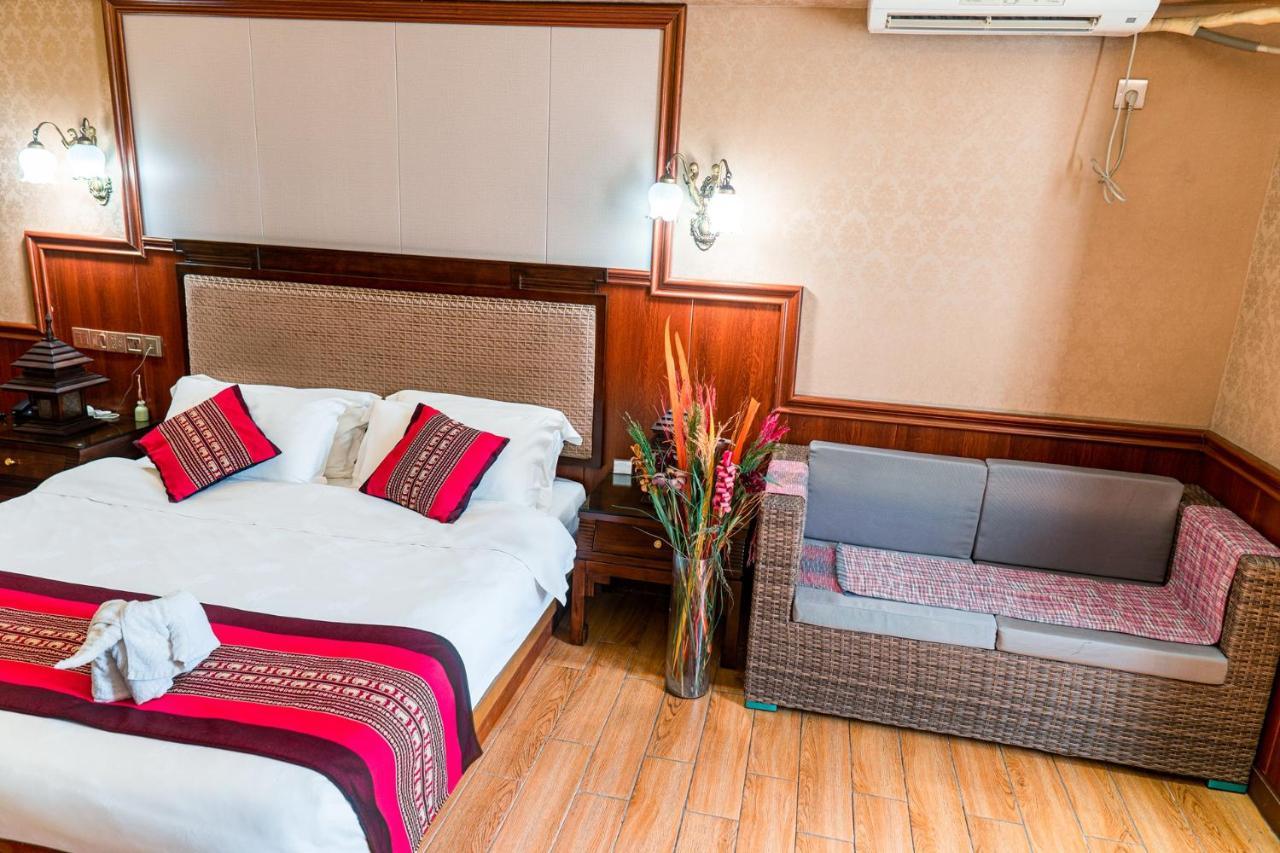 @Siam Hotel Цзинхун Екстериор снимка