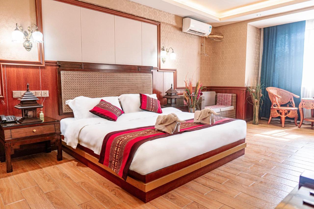 @Siam Hotel Цзинхун Екстериор снимка