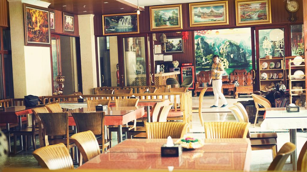 @Siam Hotel Цзинхун Екстериор снимка